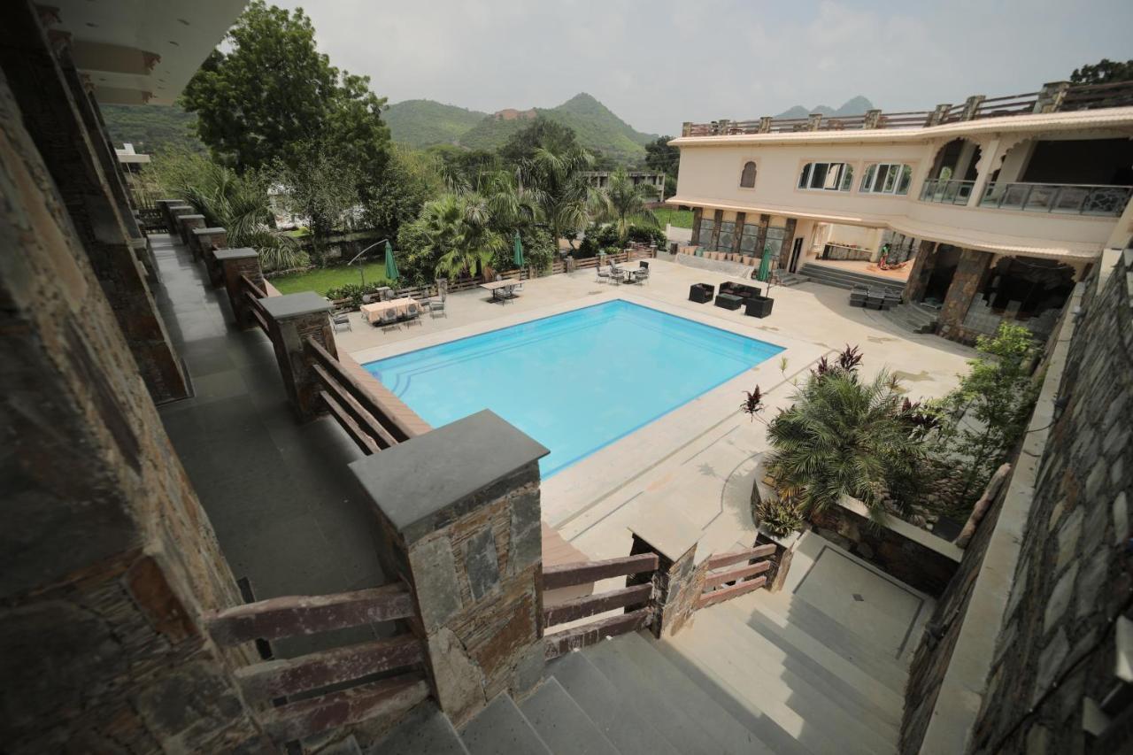 Vache Farm Stay Udajpur Zewnętrze zdjęcie