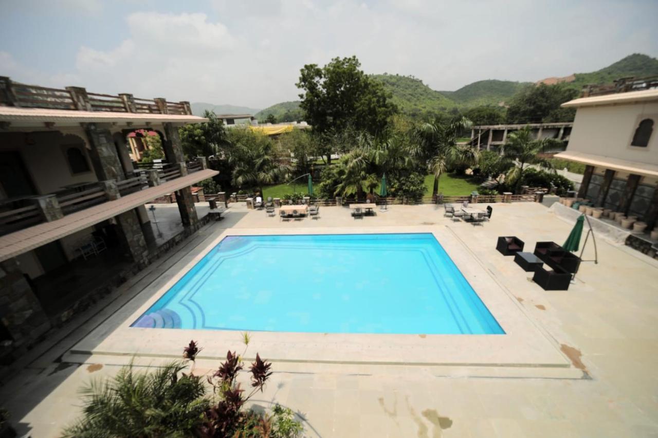 Vache Farm Stay Udajpur Zewnętrze zdjęcie